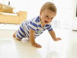 Online: Greifen, Fühlen, Rollen, Robben, Krabbeln – jetzt kommt Bewegung ins Spiel! Bewegungsspaß für Babys von 5-8 Mon
